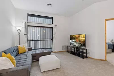 270 4th Street E #203, Saint Paul, MN 55101 - Photo 3