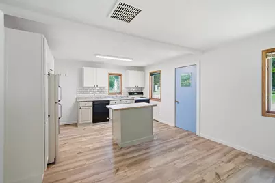 18 Ann Street S, Minnesota Lake, MN 56068 - Photo 3