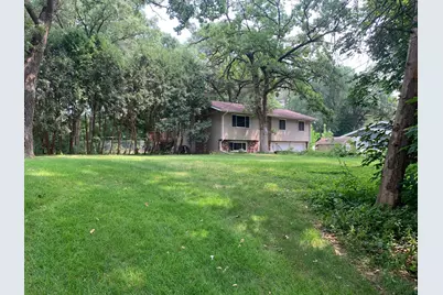 8914 37th Street N, Lake Elmo, MN 55042 - Photo 3
