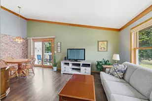 3632 Gershwin Ln N, Oakdale, MN 55128 - Photo 9