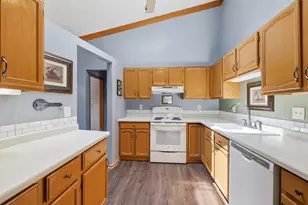 3632 Gershwin Ln N, Oakdale, MN 55128 - Photo 15
