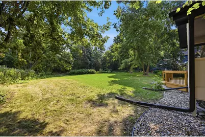 9281 Amsden Way, Eden Prairie, MN 55347 - Photo 29
