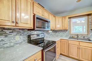 9707 Heath Ave S, Cottage Grove, MN 55016 - Photo 15