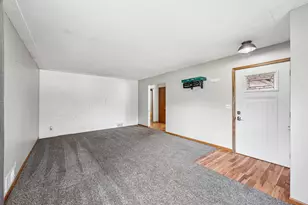 5563 Main Ave NE, Albertville, MN 55301 - Photo 7