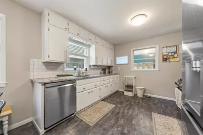 614 Lower Johnson Circle, Saint Peter, MN 56082 - Photo 9