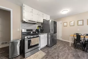 614 Lower Johnson Cir, Saint Peter, MN 56082 - Photo 7