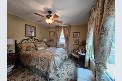 821 10th Street N, Virginia, MN 55792 - Photo 15