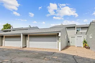 2646 Mackubin St, Roseville, MN 55113 - Photo 1