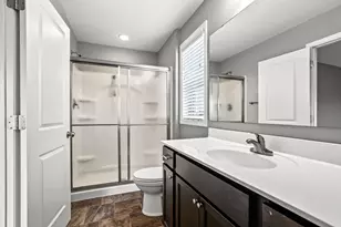 9415 Toledo Ln N, Brooklyn Park, MN 55443 - Photo 21