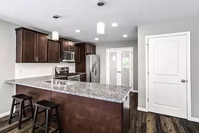 9415 Toledo Lane N, Brooklyn Park, MN 55443 - Photo 13