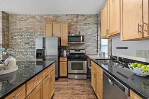 519 S 9th Street S, Minneapolis, MN 55404 - Photo 9