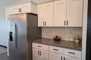 2 Marie Cir, Elysian, MN 56028 - Photo 3