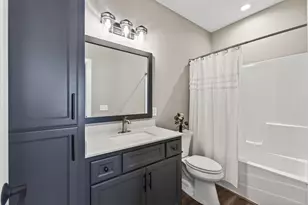 25415 Farmstead Ln, Wyoming, MN 55092 - Photo 21