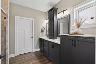 25415 Farmstead Ln, Wyoming, MN 55092 - Photo 17
