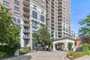 500 E Grant St, Minneapolis, MN 55404 - Photo 1