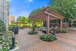 500 E Grant St, Minneapolis, MN 55404 - Photo 29