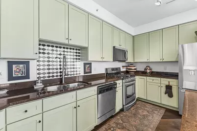 500 E Grant Street #902, Minneapolis, MN 55404 - Photo 15
