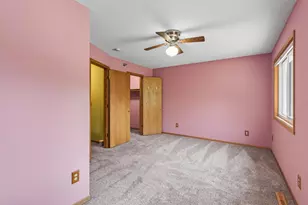 15242 Lesley Ln, Eden Prairie, MN 55346 - Photo 17