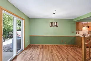 15242 Lesley Ln, Eden Prairie, MN 55346 - Photo 7