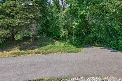 15242 Lesley Lane, Eden Prairie, MN 55346 - Photo 29