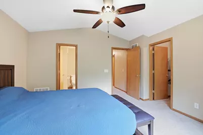 429 Wilderness Drive, Chaska, MN 55318 - Photo 15