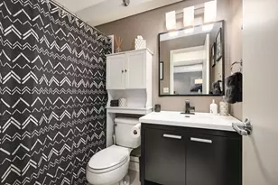 48 Groveland Terrace, Minneapolis, MN 55403 - Photo 23