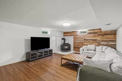 609 13th Street W, Hastings, MN 55033 - Photo 21