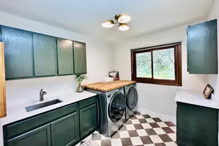 1915 Twin Cir Dr, Mendota Heights, MN 55118 - Photo 33