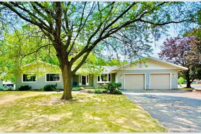1915 Twin Circle Drive, Mendota Heights, MN 55118 - Photo 1