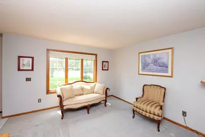 8769 Jewel Avenue S, Cottage Grove, MN 55016 - Photo 13