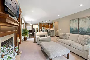 15305 Stonewood Ct, Burnsville, MN 55306 - Photo 3