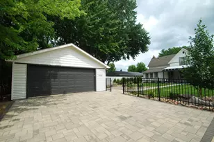 1426 5th St S, Stillwater, MN 55082 - Photo 7