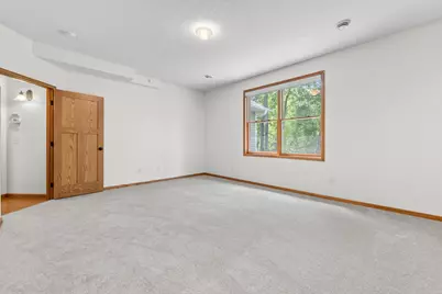 682 Bibeau Court, Vadnais Heights, MN 55127 - Photo 23
