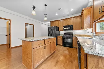 682 Bibeau Court, Vadnais Heights, MN 55127 - Photo 15