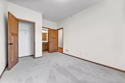 682 Bibeau Court, Vadnais Heights, MN 55127 - Photo 5