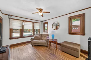 1461 7th St W, Saint Paul, MN 55102 - Photo 7