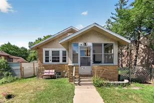 1461 7th St W, Saint Paul, MN 55102 - Photo 1