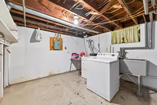 1461 7th St W, Saint Paul, MN 55102 - Photo 29