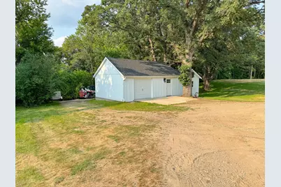 550 Guttenberg Heights, Fergus Falls, MN 56537 - Photo 57
