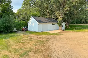 550 Guttenberg Heights, Fergus Falls, MN 56537 - Photo 57