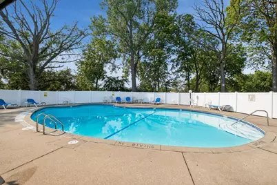 4009 Heritage Hills Drive #207, Bloomington, MN 55437 - Photo 33