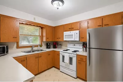 6516 Elm Street, North Branch, MN 55056 - Photo 3