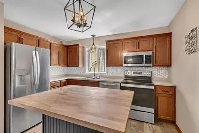 1070 Voyageur Street, Saint Cloud, MN 56303 - Photo 5