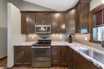 1285 Turnberry Drive SE, Rochester, MN 55904 - Photo 13