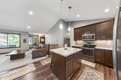 1285 Turnberry Drive SE, Rochester, MN 55904 - Photo 9