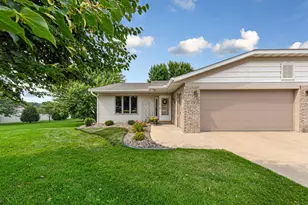 170 Autumn Pl NE, Owatonna, MN 55060 - Photo 1