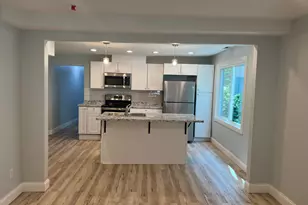 910 Oliver Ave N, Minneapolis, MN 55411 - Photo 1
