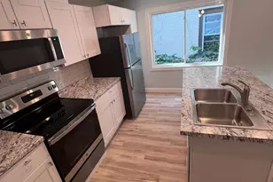 910 Oliver Ave N, Minneapolis, MN 55411 - Photo 13