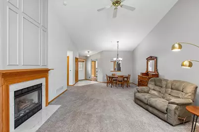 7578 Hinton Park Avenue S, Cottage Grove, MN 55016 - Photo 11