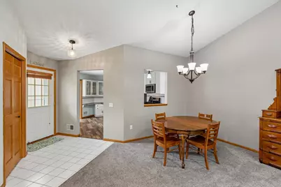 7578 Hinton Park Avenue S, Cottage Grove, MN 55016 - Photo 5